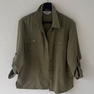 Alia Khaki Green button down top